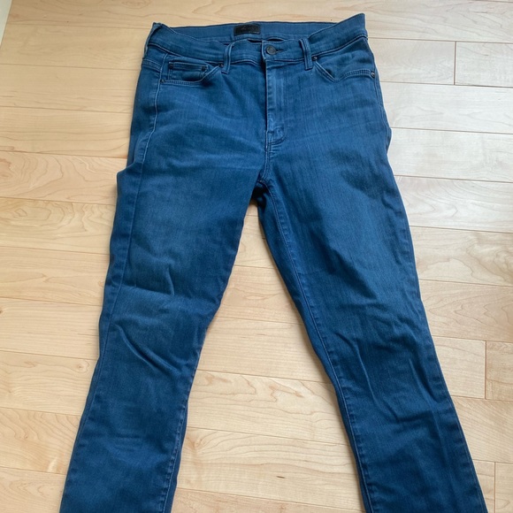 MOTHER High Rise Looker Ankle Fray - Picture 2 of 2